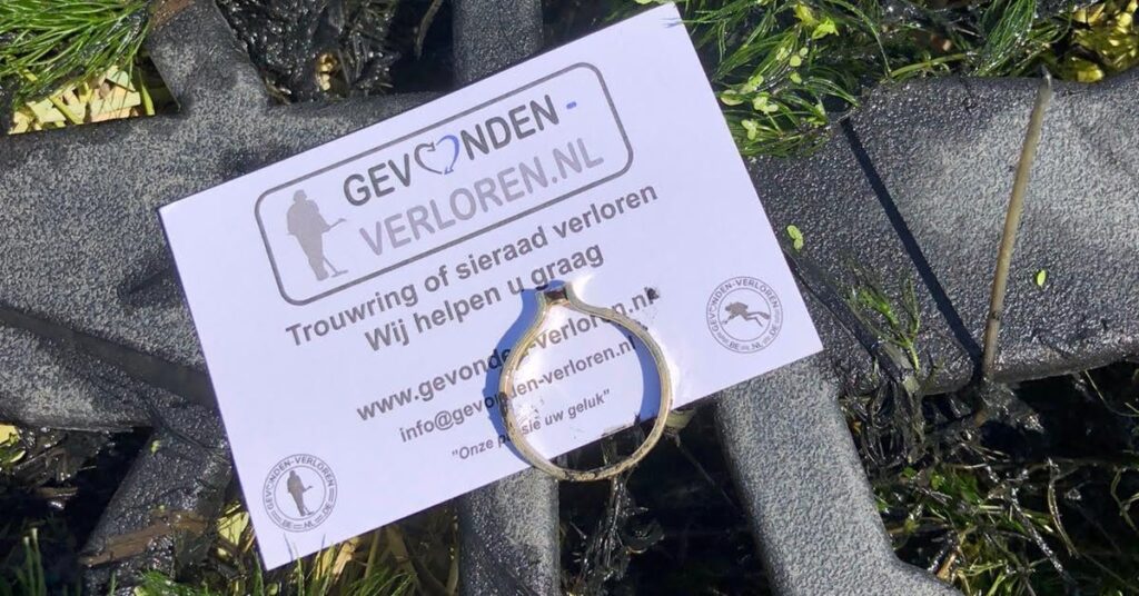 Onverwachts een ring teruggeven die al meer dan 5 jaar kwijt was!